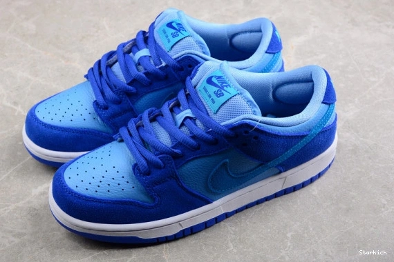 DM0807-400 SB Raspberry Low Blue Nike Dunk 0816